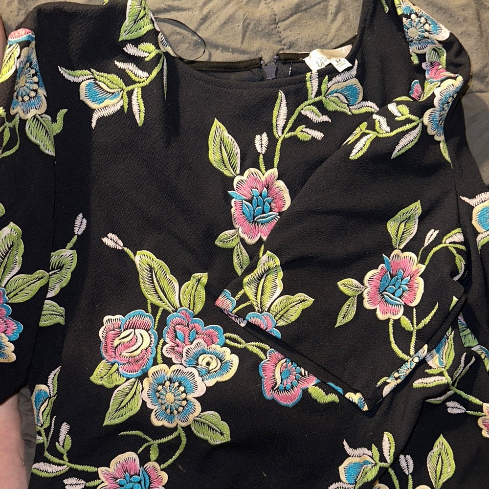 Olivia Matthews Black Floral Long Sleeve Dress